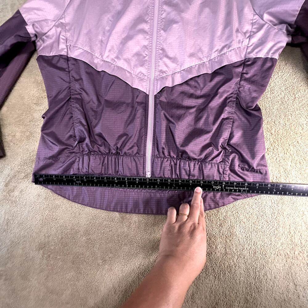 NikeWomans Sportswear Hooded Wind Runner Jacket, 2 Toned Purple Plum Size: XL - Picture 7 of 14